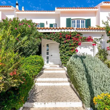 בית נופש Sweet *